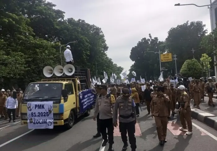 1.825 Polisi Dikerahkan Amankan Demo Apdesi Tuntut Dana Desa Segera Cair