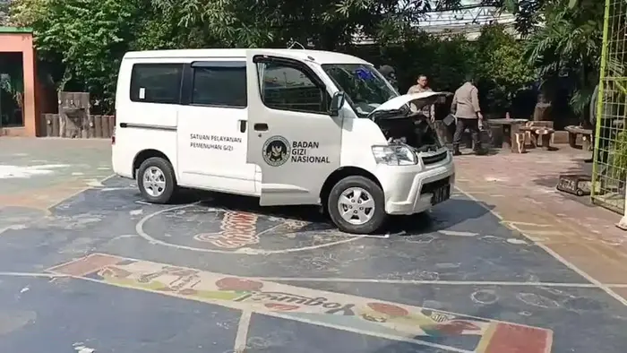 Puluhan Siswa SD di Cilincing Terluka Usai Ditabrak Mobil MBG