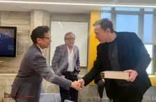 Ketemu Elon Musk, Menkes Rencana Pasang Internet di Puskesmas Tertinggal