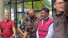 Johny Plate Didakwa Rugikan Negara Rp 8,03 Triliun
