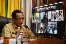 Tito Karnavian Ingatkan Pemda Untuk Perhatikan Harga Komoditas yang Naik