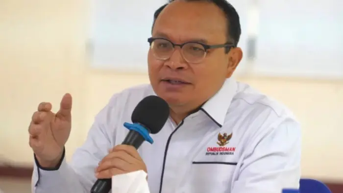 Anggota Ombudsman RI Robert Na Endi Jaweng