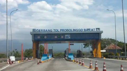1689652