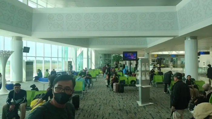 Gagal Terbang, Pesawat Super Air Jet Jurusan Balikpapan - Surabaya Turunkan Penumpang
