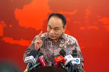 Menkominfo Surati Platform Media Sosial Terkait Iklan Judi Online