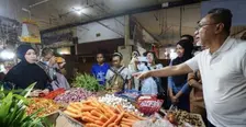 Pantau Harga, Zulkifli Hasan Sidak ke Pasar Sentral Hamadi di Jayapura Pasca Lebaran