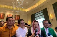 Yenny Wahid Ceritakan Kedekatan Mahfud MD dan Gus Dur