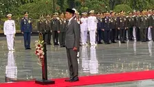 Peringati Hari Pahlawan, Jokowi: Kemerdekaan Itu dengan Kerja Keras...