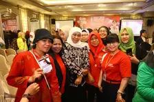 Kunjungi PMI di Hongkong, Gubernur Jawa Timur Tawarkan Pelatihan Bisnis di Indonesia