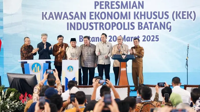 Saat peresmian Kawasan Ekonomi Khusus (KEK) Industropolis Batang, Jawa Tengah pada Kamis (20/3/2025).