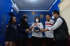 Bayi Anak PMI Terlantar di Malaysia Akhirnya Dipulangkan ke Indonesia