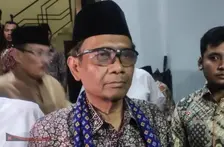 Diduga TPPO, Menkopolhukam Tindak Tegas Pembagian Paspor Gratis di Riau
