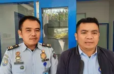 Bawa Obat-obatan Ilegal, Imigrasi Kelas I TPI Jambi Deportasi WNA Asal China
