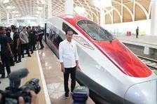 Ga Kebagian Nyobain Naik Kereta Cepat Jakarta-Bandung, Yuk Catat Tanggal Registrasinya