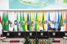 Mendagri Pinta Pemda Perhatikan Kenaikan Harga Beras