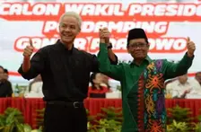 Ganjar Pranowo - Mahfud MD Targetkan Pembangunan dan Perkembangan Desa