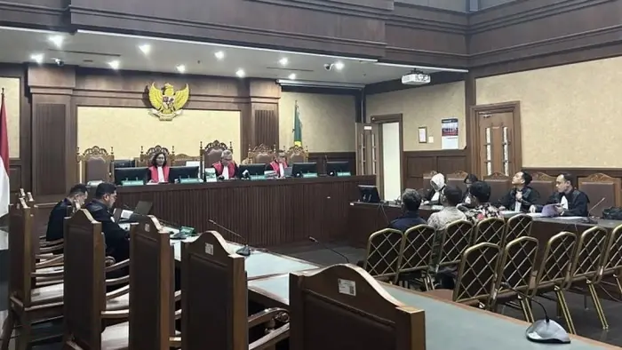 Tiga mantan anggota Kelompok Kerja Pemilihan Pengadaan Gerobak Dagang di Kementerian Perdagangan (Kemendag)