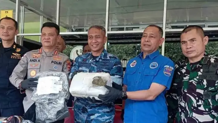 Barang bukti ganja