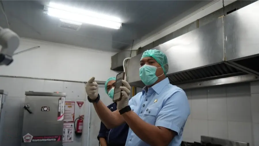 Dapur MBG Dilarang Pakai Gas Melon dan Beras Subsidi Kepala Badan Gizi Nasional (BGN), Sudaryono