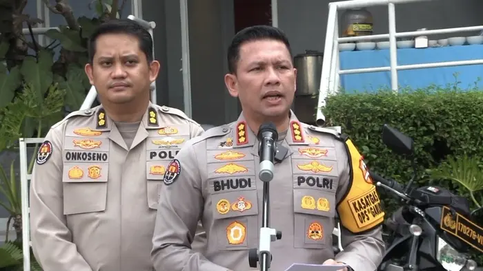 Polisi