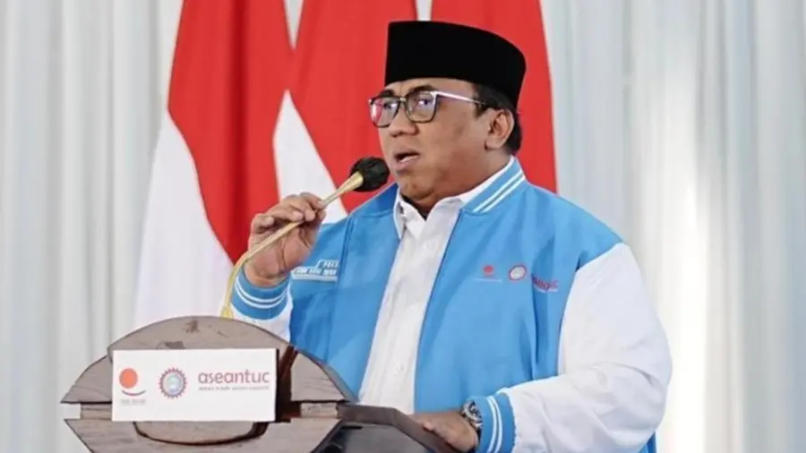 50 Ribu Buruh Kepung Jakarta Hari Ini, Kawal RUU Ketenagakerjaan ke Istana Presiden KSPSI Andi Gani Nena Wea
