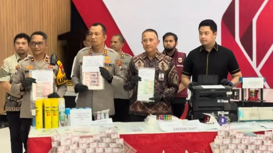 Polisi Bongkar Jaringan Uang Palsu Lintas Provinsi 1552746