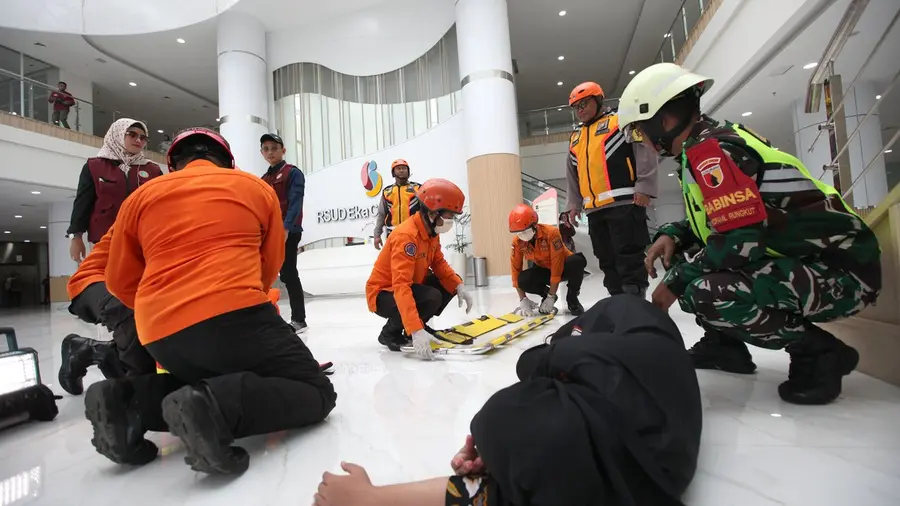 Pemkot Surabaya Sosialisasi Kesiapan Warga Hadapi Gempa 1567237