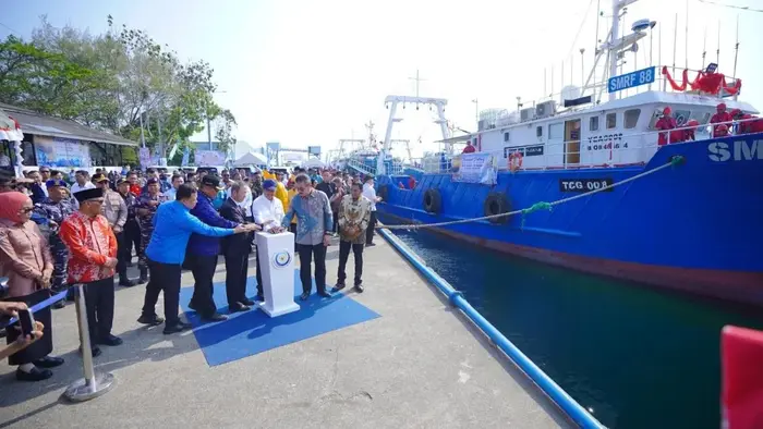 Peluncuran kapal perikanan berbendera Indonesia di Wilayah Pengelolaan Perikanan Negara Republik Indonesia (WPPNRI) 718 atau perairan Arafura.