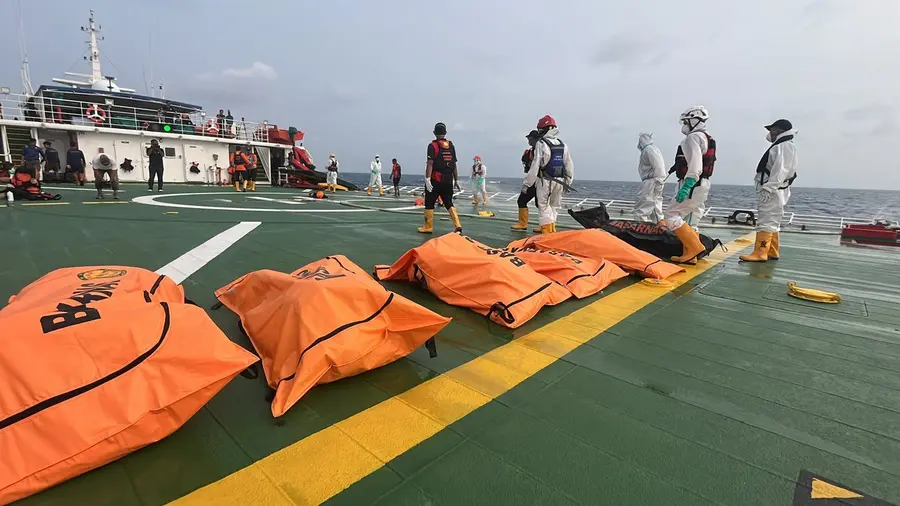 14 Korban KM Virgo Transport 8 Berhasil Dievakuasi, Tim Penyelam Gabungan Terus Berjuang Basarnas