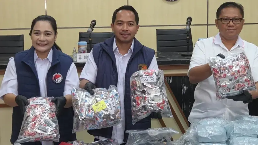 Polisi Gagalkan Peredaran 1.932 Catrigde Vape Mengandung Narkotika 1649594