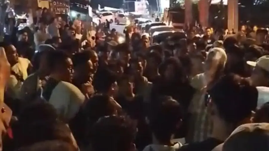 Seorang Remaja di Pasuruan Hilang Misterius, Ratusan Warga Datangi Polsek 1645491