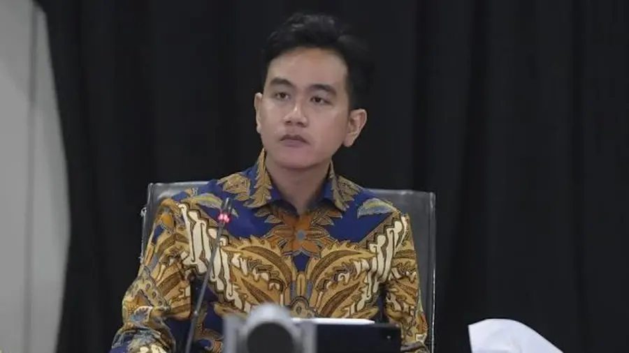 Gibran Dilaporkan ke Bareskrim soal Dugaan Pemalsuan Surat Penyetaraan Pendidikan Wakil presiden Republik Indonesia Gibran Rakabuming Raka