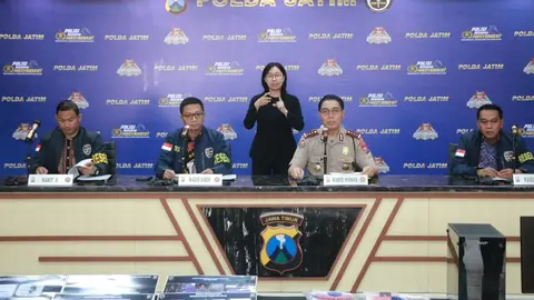 Kabid Humas Polda Jatim, Kombes Pol Jules Abraham Abast